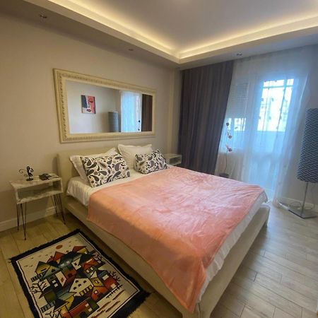 Apartment Bitef Centar Belgrade Luaran gambar